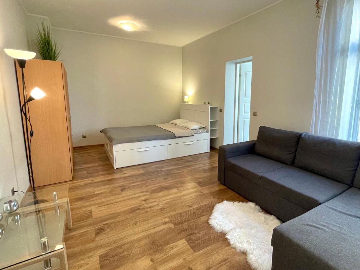 Spacious Holiday Apartment With Wifi And Parking Пярну Экстерьер фото